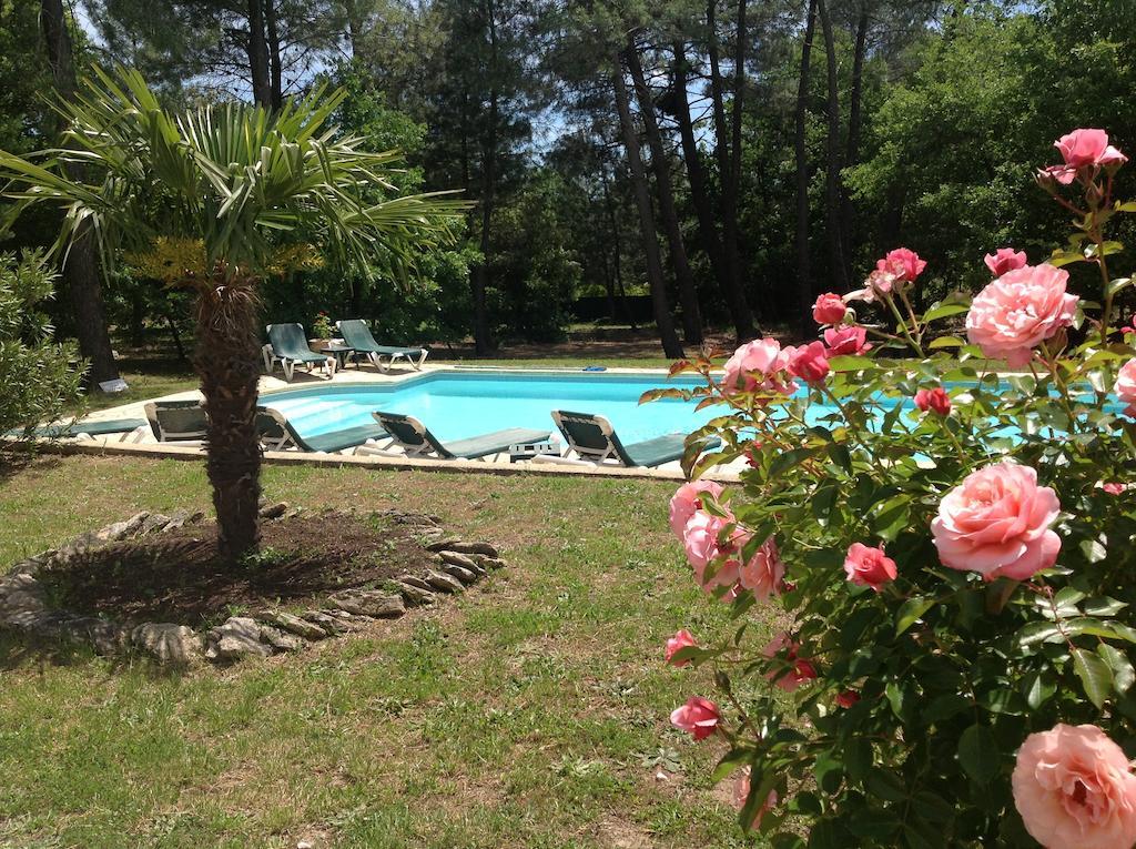 Le Clos Des Cigales รูสซียง ภายนอก รูปภาพ
