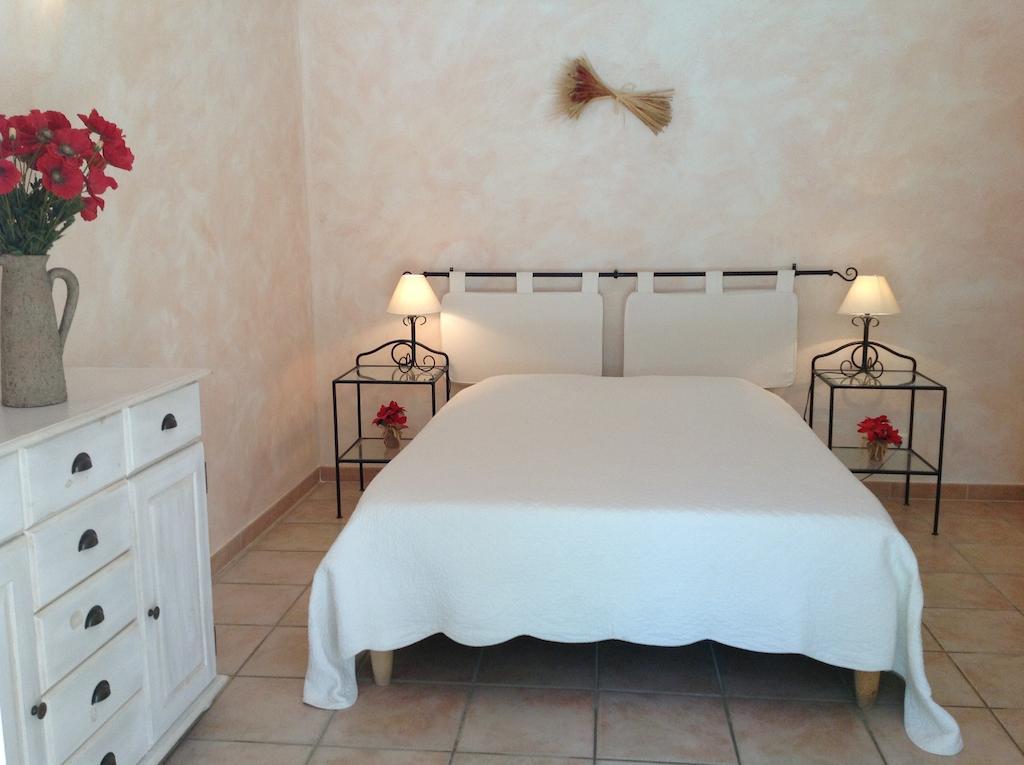 Le Clos Des Cigales รูสซียง ห้อง รูปภาพ