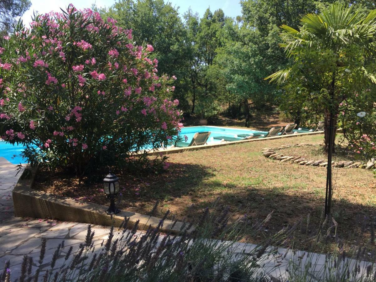 Le Clos Des Cigales รูสซียง ภายนอก รูปภาพ